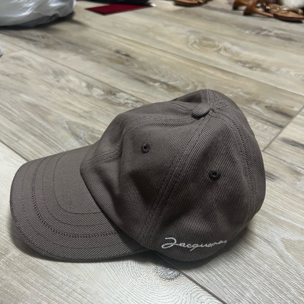Jacquemus Brown Cap